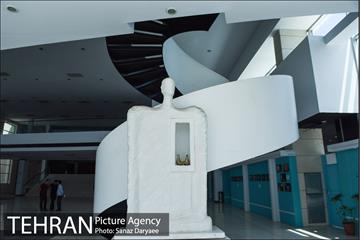 پردیس تئاتر تهران‎ 8