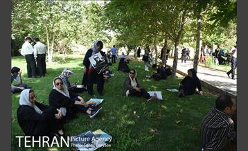 مراسم تشییع پیکر عباس کیارستمی 9