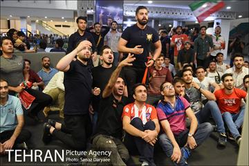 تماشای مسابقات جام جهانی فوتبال  10