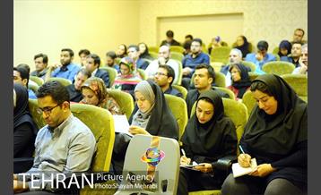 نشست بررسی دایره مشمول قانون ممنوعیت بکارگیری بازنشستگان 16