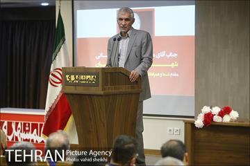 بازدید شهردار تهران از موسسه مطبوعاتی همشهری  25