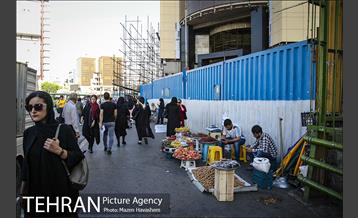 شهرنگار؛ حوالی میدان صادقیه 14