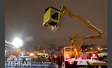 بازدید شبانه مدیران شهری از سایت های برف روبی  14