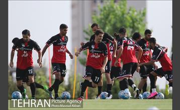 تمرین تیم ملی فوتبال 11