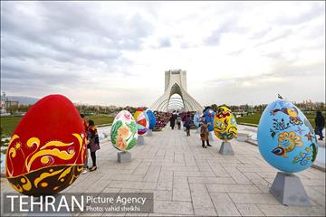 میدان آزادی به استقبال بهار رفت 2