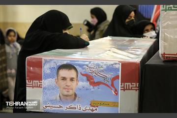 تشییع پیکر شهدای مدافع حرم در منطقه ۵ 23