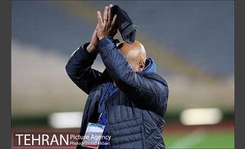 دیدار استقلال و پدیده در لیگ برتر فوتبال