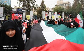 راهپیمایی ۱۳ آبان 35