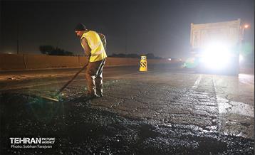 عملیات آسفالت‌ریزی در پایتخت 6