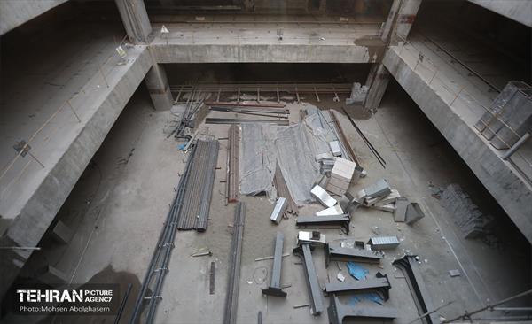 اینجا کارگاهه؛ ساختمان بلدیه 42