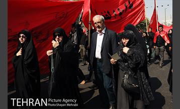 پیاده روی جاماندگان اربعین حسینی(ع) در تهران-2 28