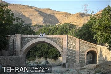 آیین بهره برداری از پروژه مرمت و احیاء پل آجری تاریخی و ثبتی کن 31
