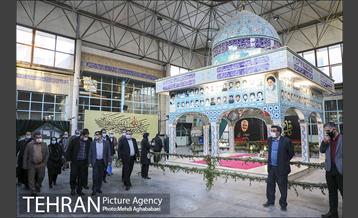 بازدید شهردار منطقه هشت از پروژه های توسعه محلات 9