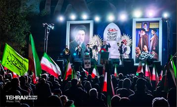 اجتماع بین‌المللی در تهران در حمایت از ایران و بیعت با رهبر جدید