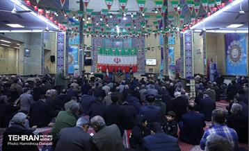 سخنرانی شهردار تهران در مسجد انصارالحسین (ع) 21