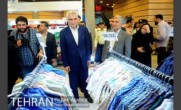 افتتاح سیزدهمین جشنواره زنان و تولید ملی  با حضور شهردار تهران 44