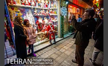 خرید کریسمس در تهران 3