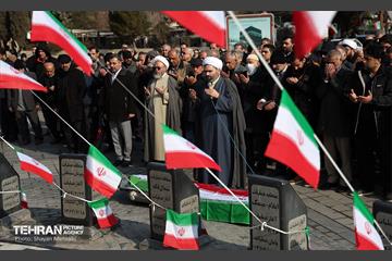 مراسم تشییع مرحوم محمدهادی چمران برادر مهدی چمران 29