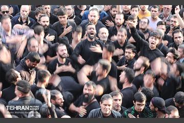 عزاداری شهادت امیرالمومنین (ع) در میدان امام حسین (ع) 12