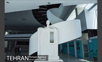 پردیس تئاتر تهران‎ 8