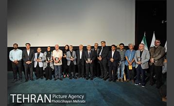 بزرگداشت عزت الله انتظامی با حضور شهردار تهران 38