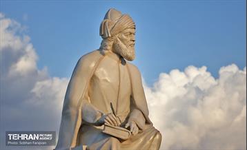 رونمایی از تندیس مولانا در میدان محمدیه 8