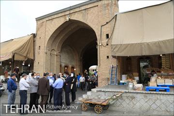 بازدید معاون شهرسازی و معماری شهرداری تهران و شهردار منطقه ۱۲ از بازار امین السلطان 13