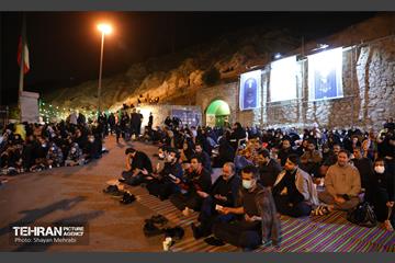 مراسم احیای شب نوزدهم در کهف الشهدا 34