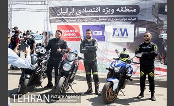 رقابت های جایزه بزرگ اتومبیلرانی  و موتور سواری رشته درگ 9