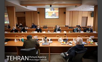 نشست صمیمانه شهردار تهران با اساتید و مفاخر حوزه معماری و شهرسازی 15