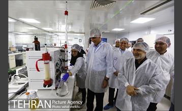 بازدید شهردار تهران از شرکت پرسیس ژن 17