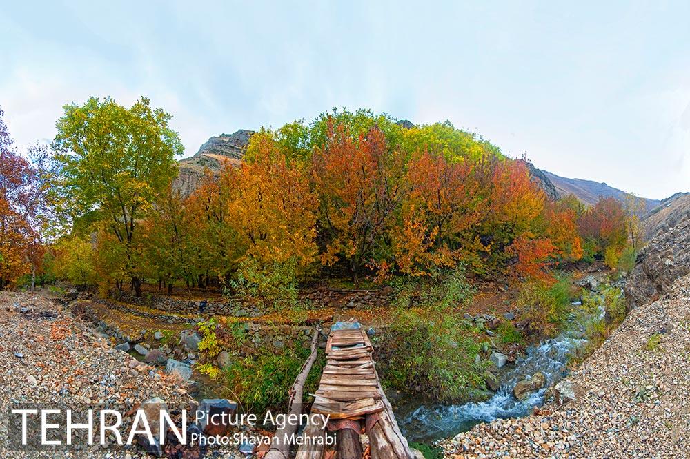 طبیعت پاییزی روستای سنگان 74