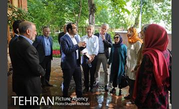 شهردار وین، مهمان تهران 23