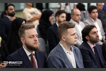نمایشگاه آثار منتخب فستیوال بین‌المللی نقاشی کودکان «رنگ بهشت» 50