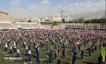 اجتماع ورزشی ۱۴۰۴ دانش‌آموز دختر نوجوان 3