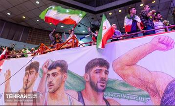 مراسم تجلیل از کشتی‌گیران قهرمان (جشنی برای ایران)  24