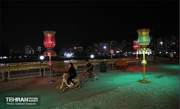 المان نوری بین الحرمین در دریاچه شهدای خلیج فارس  11