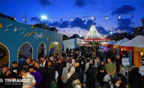 اجتماع بزرگ علوی در باغ‌راه حضرت زهرا(س) 57