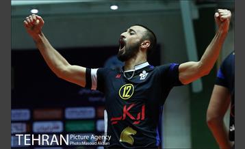 دیدار پیکان و شهرداری ارومیه در لیگ برتر والیبال 5