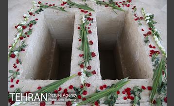 مراسم تشییع پیکر دو شهید گمنام در شهرک چیتگر 15