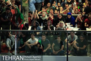 تماشای بازی تیم های ملی ایران و اسپانیا در پردیس سینمایی چارسو  10