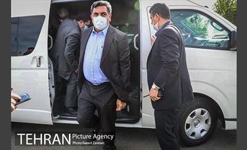 حضور شهردار تهران در بهشت زهرا(س) و مزار شهدای آتش نشان 1