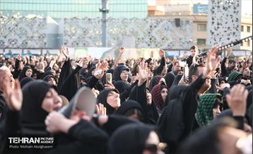 عزاداری شهادت امیرالمومنین (ع) در میدان امام حسین (ع) 5