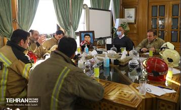 دیدار نمایندگان آتش‌نشانان با شهردار تهران 7