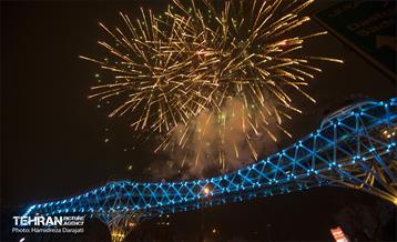 نورافشانی نوروزی در پل طبیعت  8