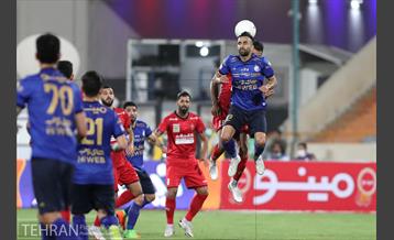 دیدار تیم های فوتبال پرسپولیس و استقلال تهران 26