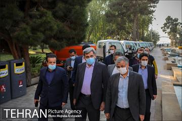 بازدید شهردار تهران از تجهیزات سازمان پسماند صالح آباد 14