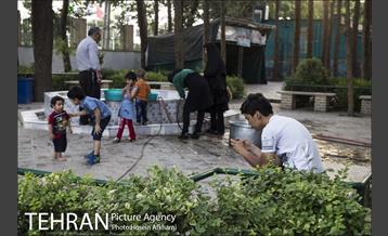 یک لقمه مهربانی در امام زاده علی اکبر 24