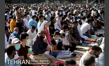 اقامه نماز عید فطر افغانستانی های اهل تسنن مقیم تهران 41