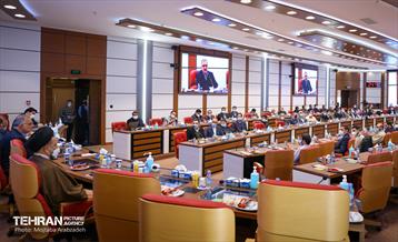 نشست اعضای هیئت علمی بسیجی دانشگاه به مناسبت گرامیداشت ایام الله دهه فجر 16